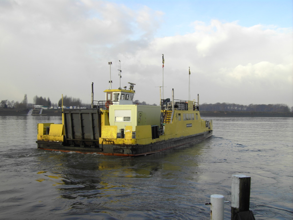 De oude Marnix van Sint Aldegonde te Hoboken in 2005