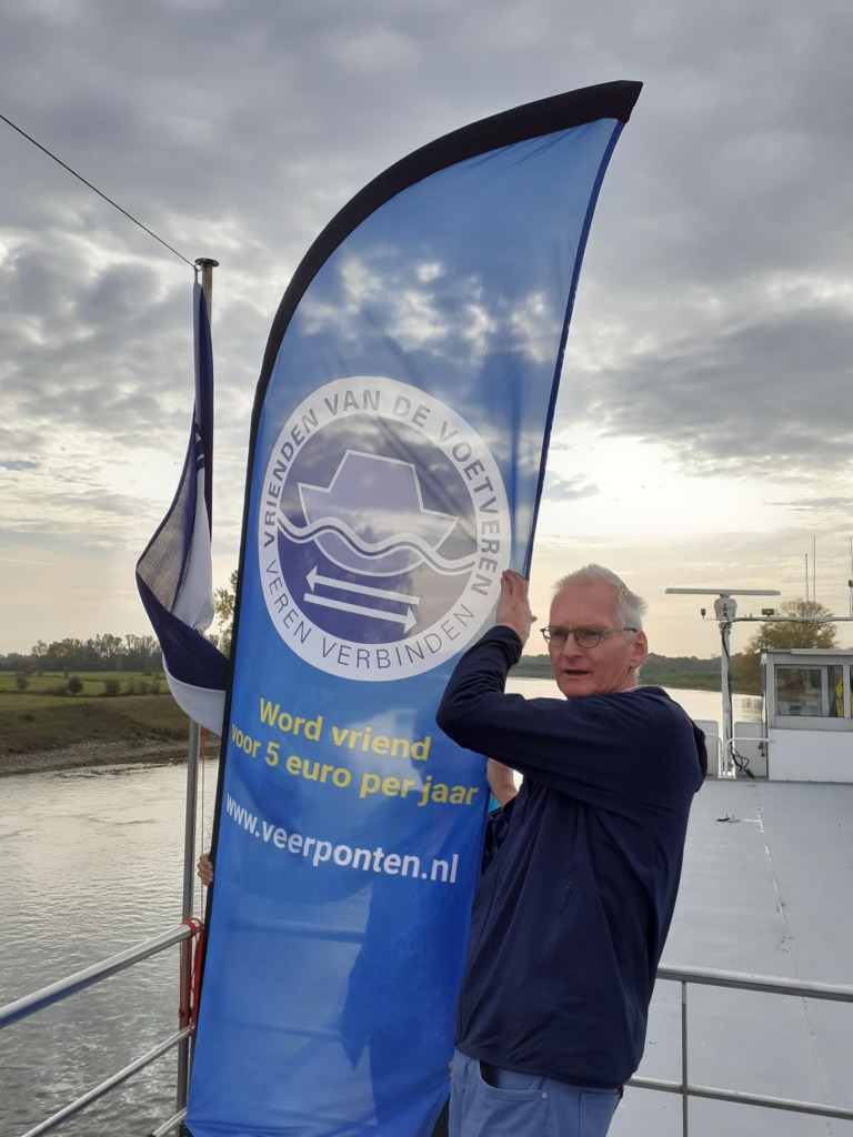 2022 10 29 Henk Schuurman bedacht het Veren verbinden